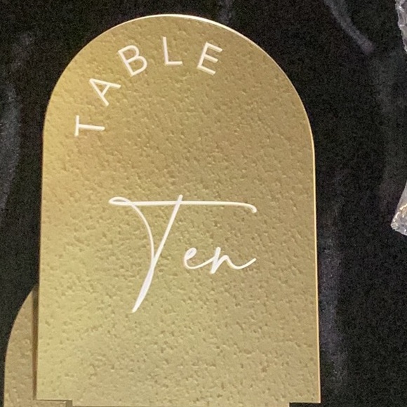 Gold Arch Wedding Table Numbers 1-15 with Stands, 5 X 7 inches - Picture 5 of 8